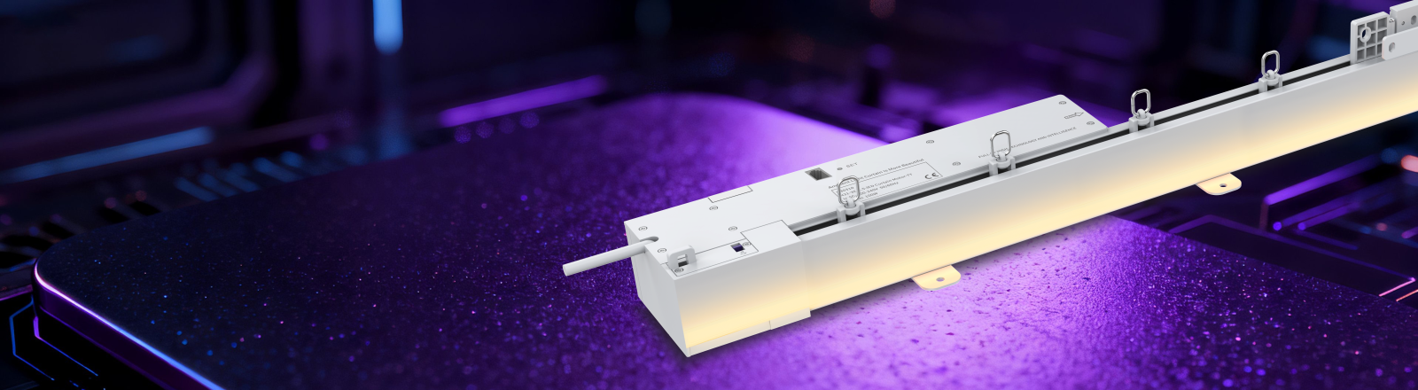 Built-in LED 
and driver